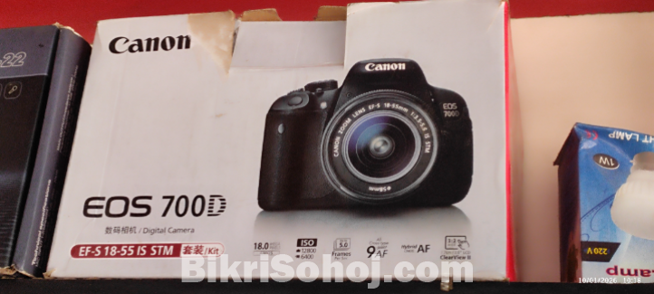 Canon 700d Camera And 50mm prime lens Full Box all ok